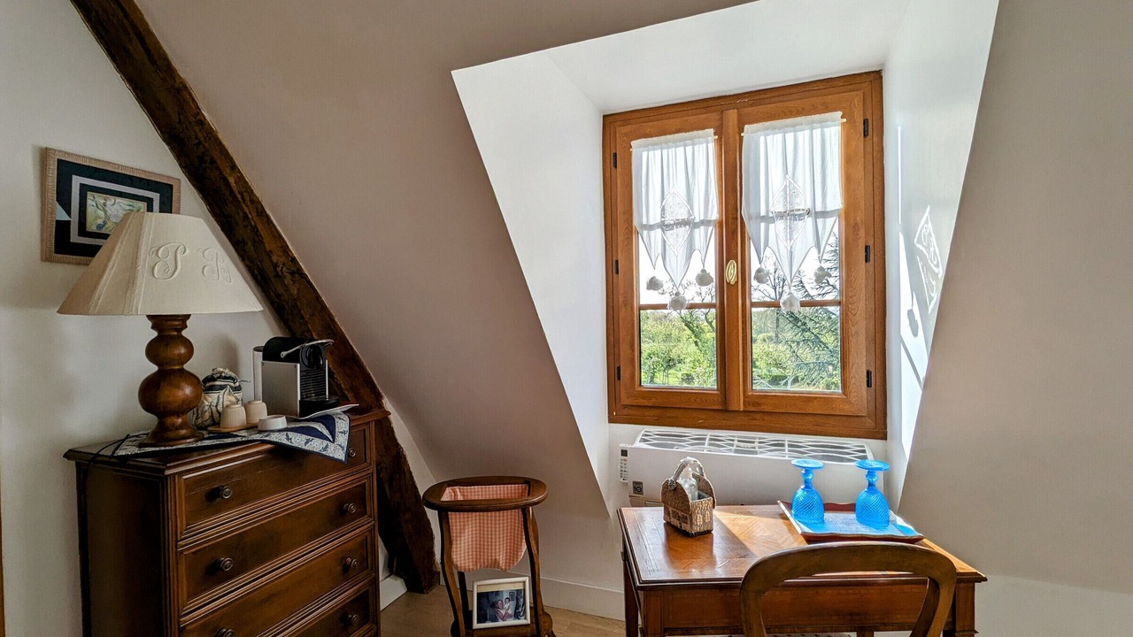 Photo of Others in Azay-le-Ferron