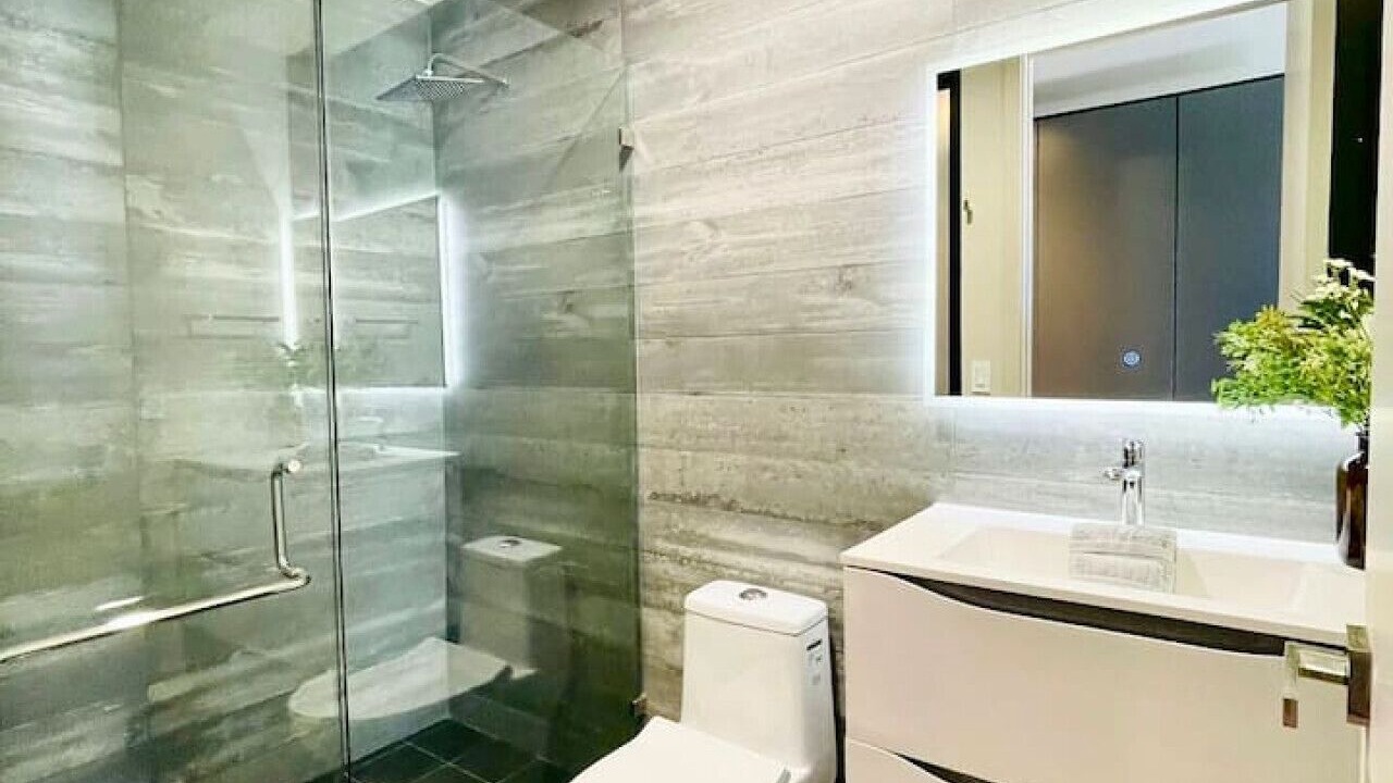 Photo of Others in Avenida Revolucion