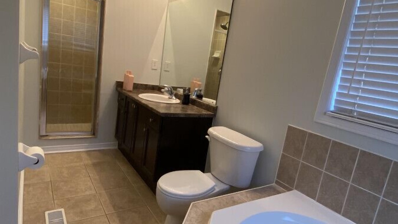 Photo of Bathroom in West Oak Trails