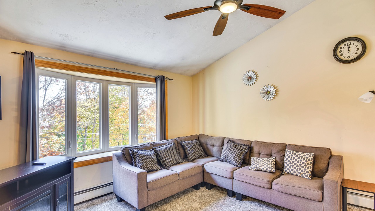 Photo of Others in Indian Hill