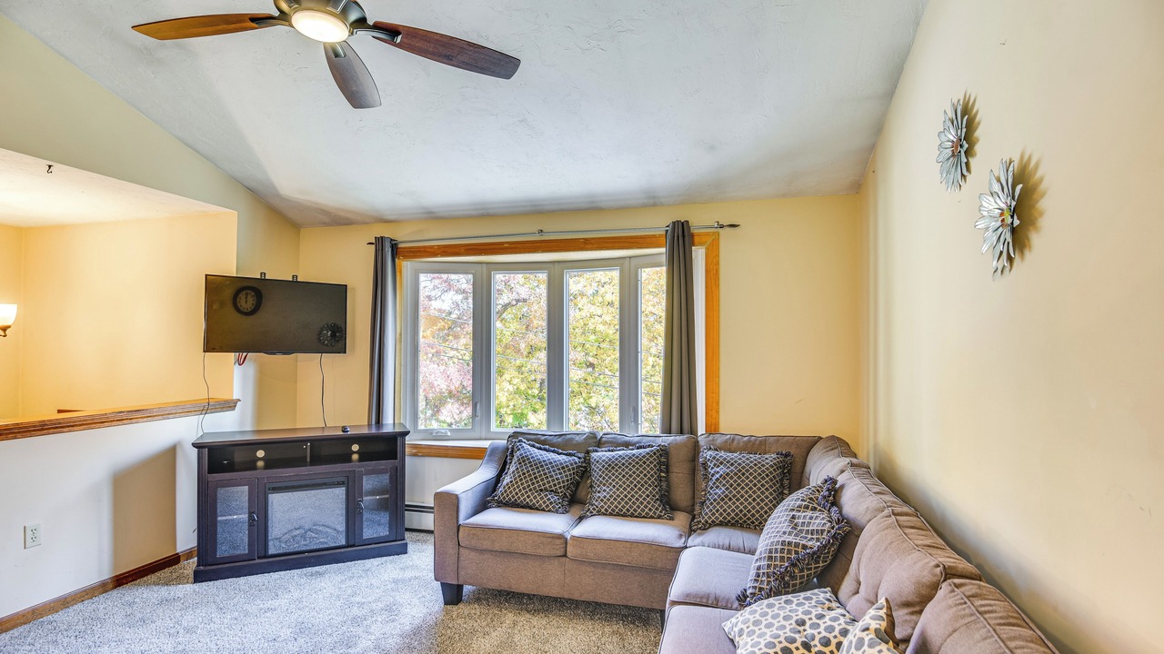 Photo of Others in Indian Hill