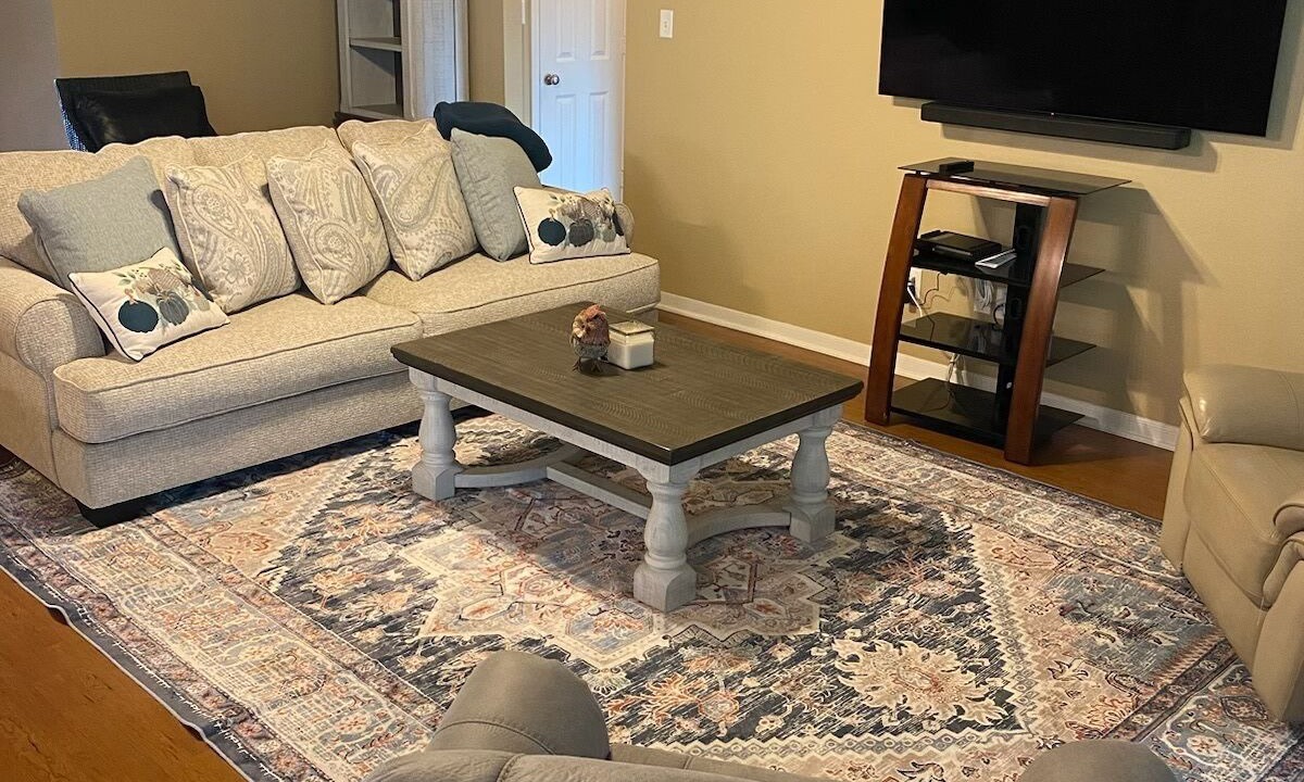Photo of Livingroom in College Station