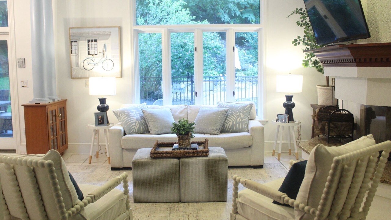 Photo of Livingroom in Carmel