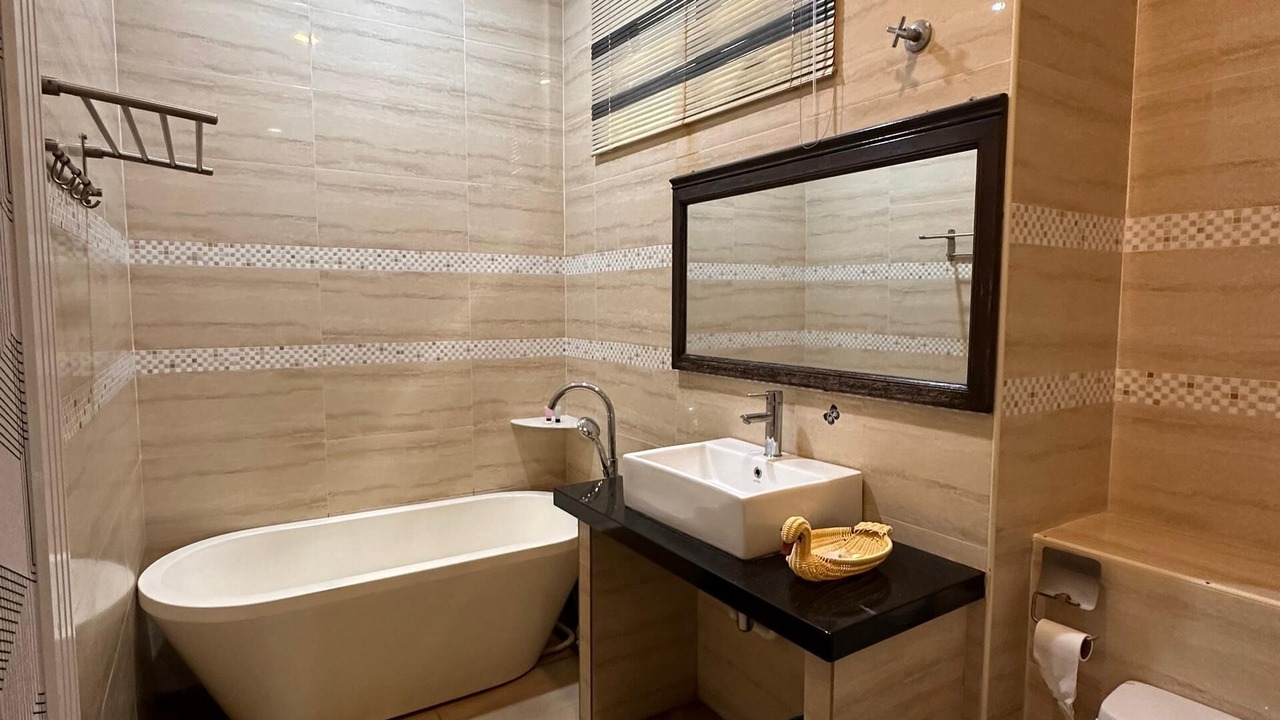 Photo of Bathroom in Jambu