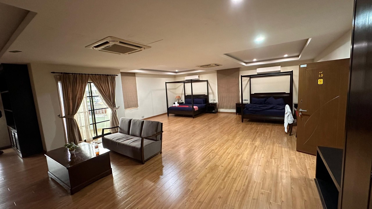 Photo of Others in Jambu