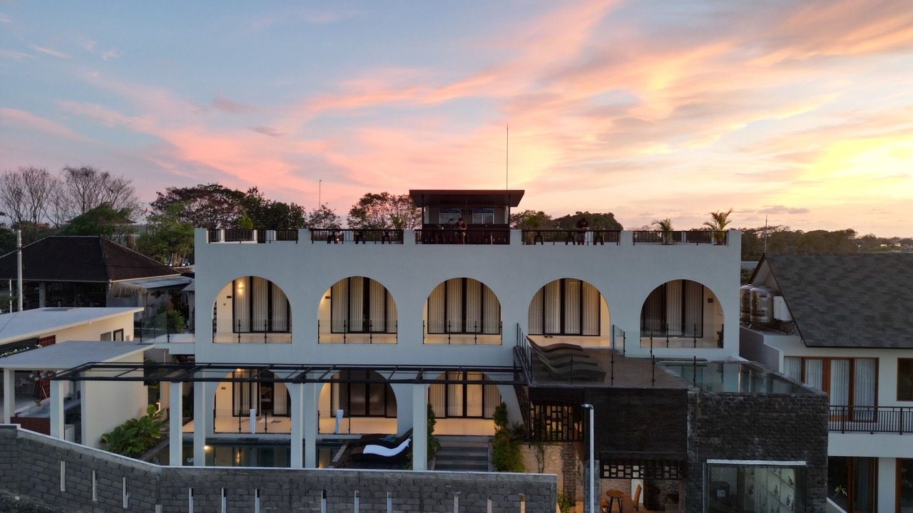 Photo of Patio Balcony in Babakan