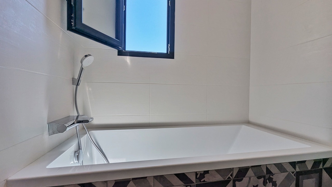 Photo of Bathroom in Maureillas-Las-Illas