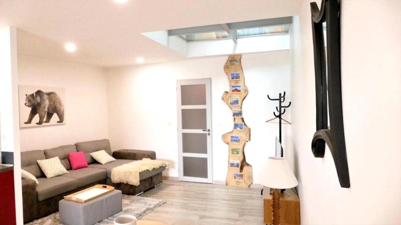 Photo of Livingroom in Guchan