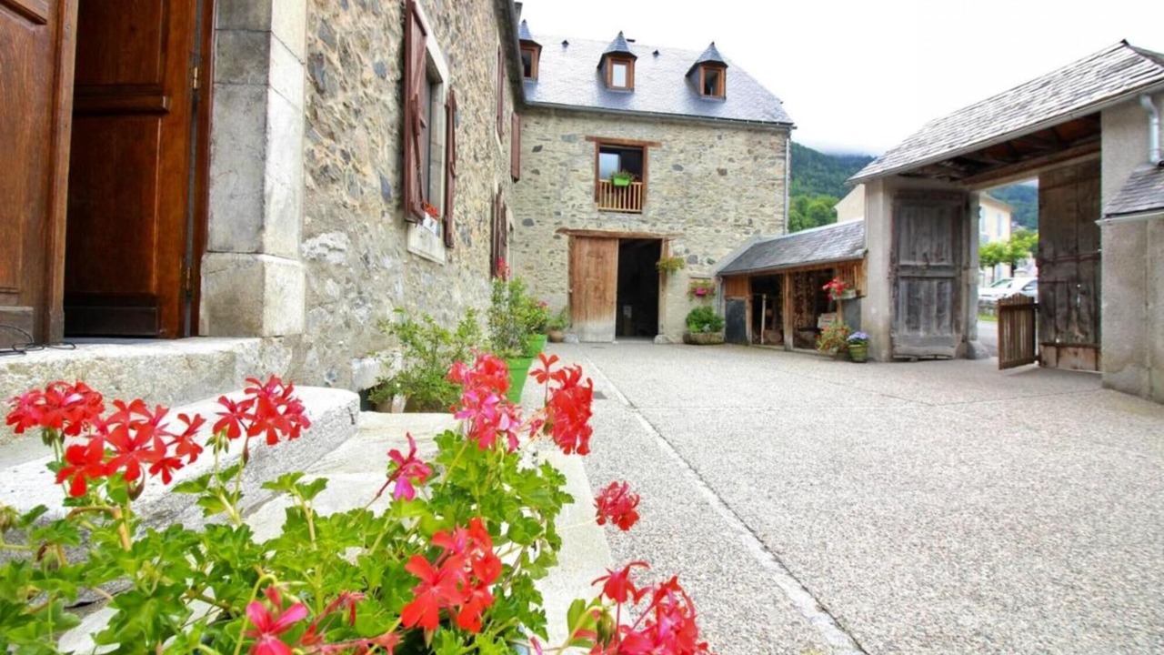 Photo of Outdoor in Guchan