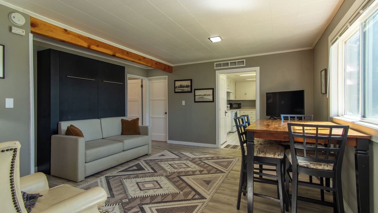 Photo of Bedroom in Crescent