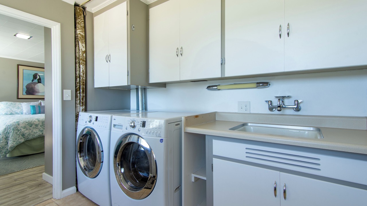 Photo of Others in Crescent