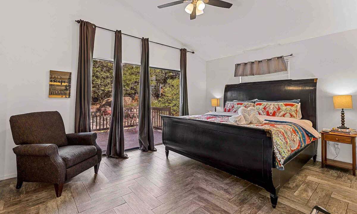 Photo of Bedroom in Swiss Manor