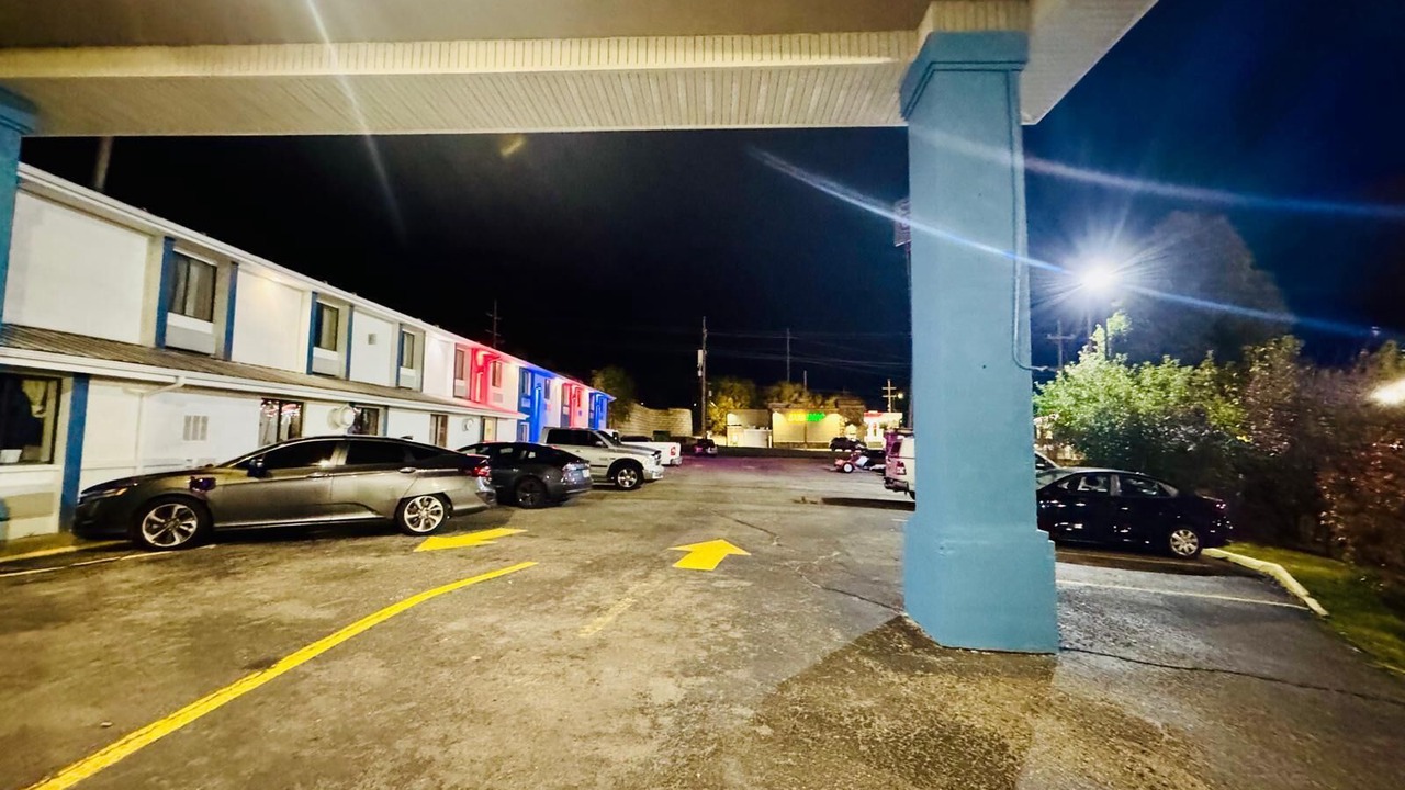 Photo of Livingroom in Junction City