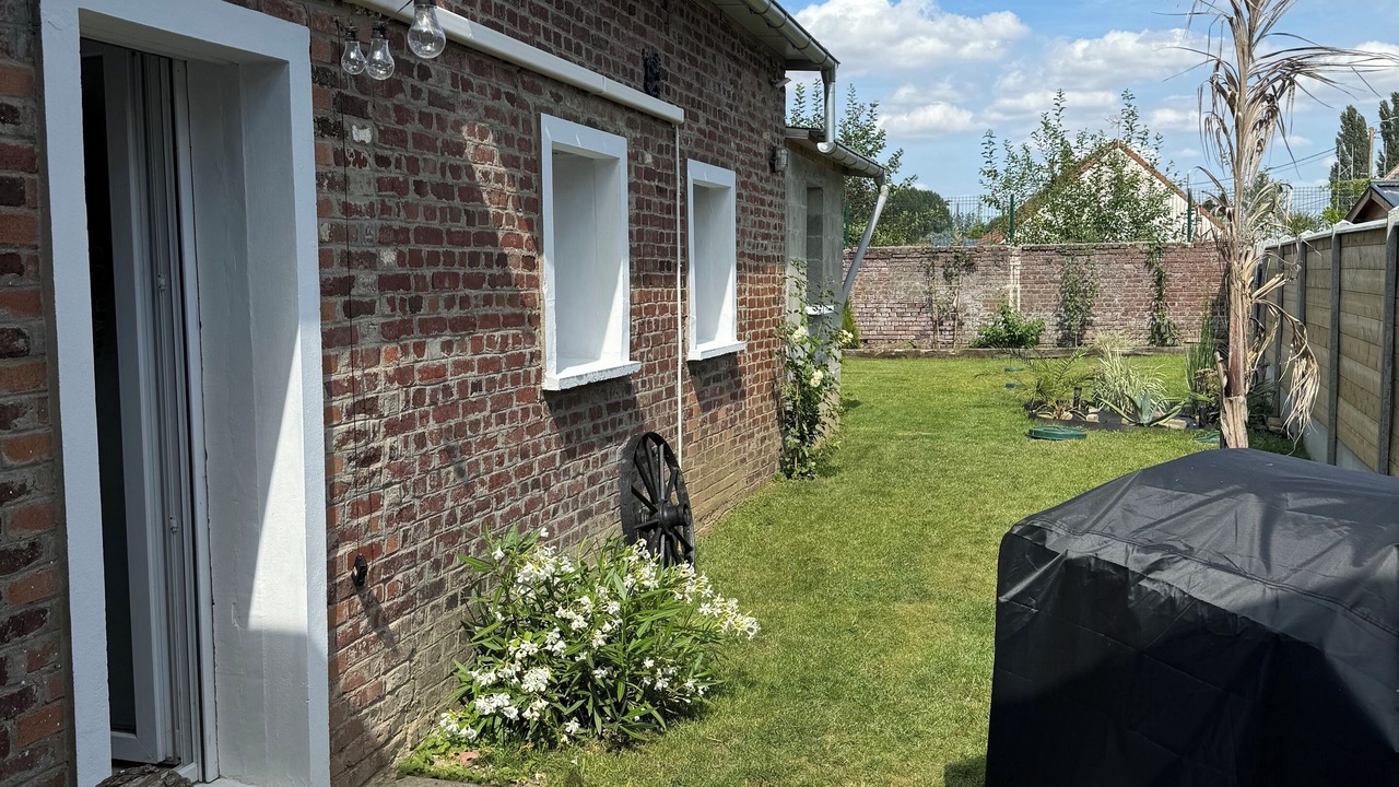 Photo of Patio Balcony in Ville-sur-Ancre