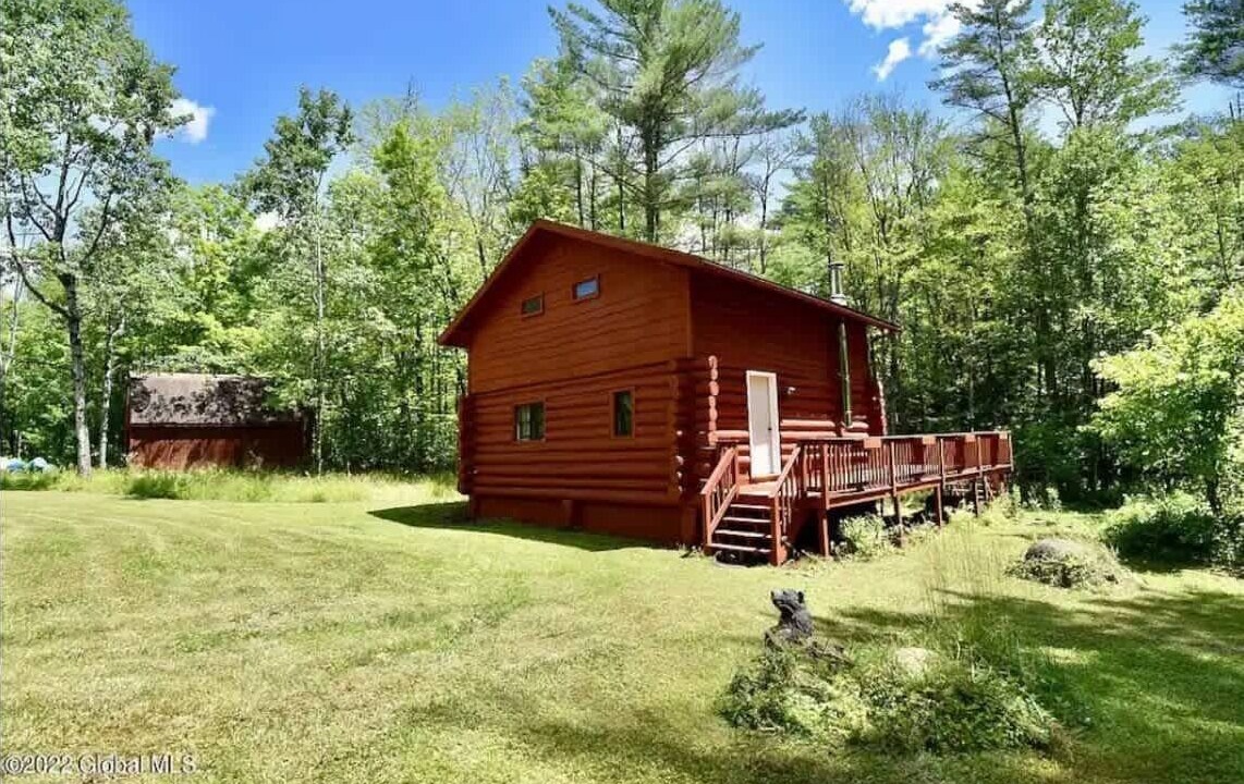 Photo of Outdoor in Mayfield