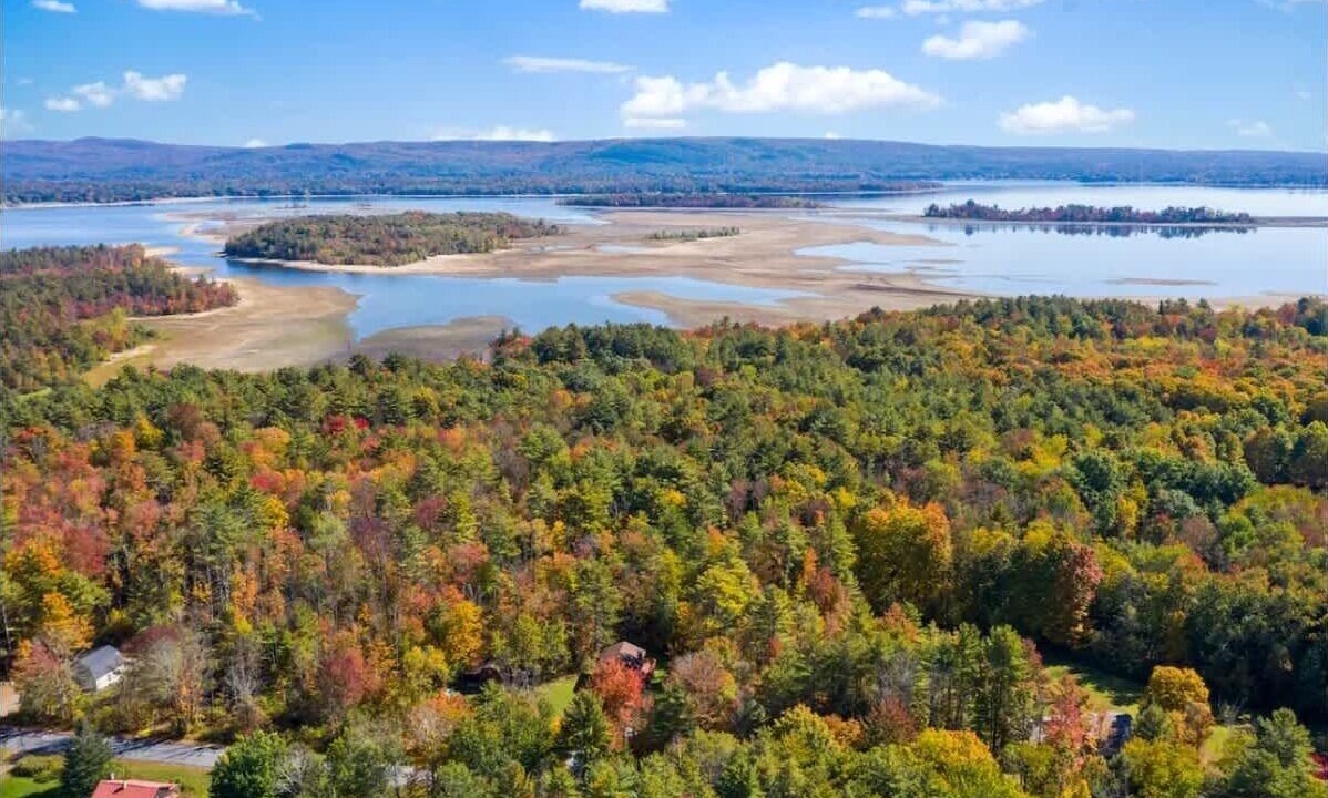 Photo of Outdoor in Mayfield
