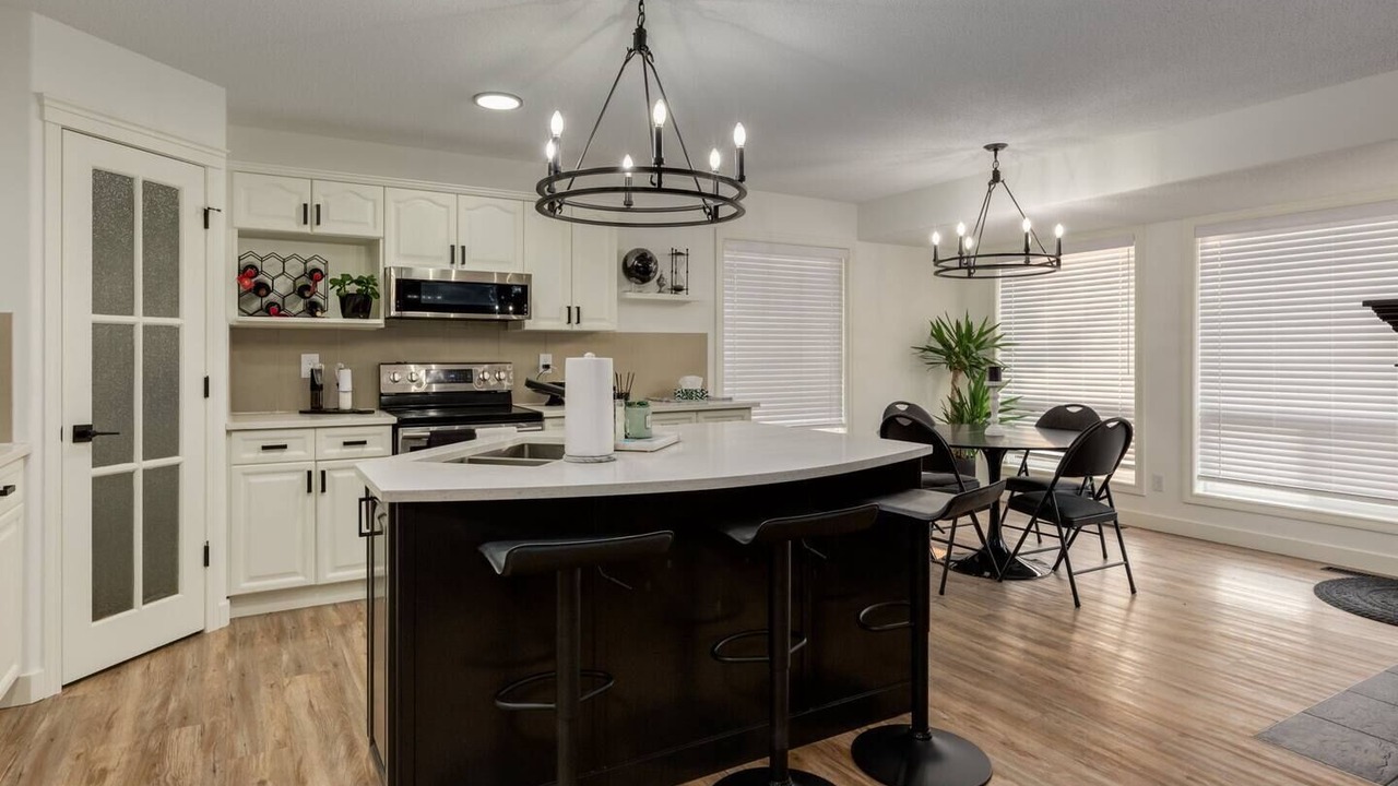 Photo of Kitchen in Cougar Ridge