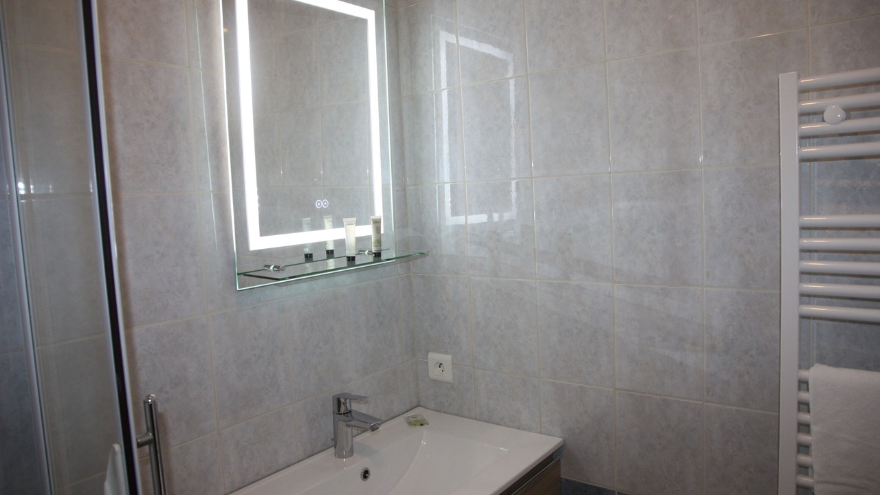 Photo of Bathroom in Pont Rousseau