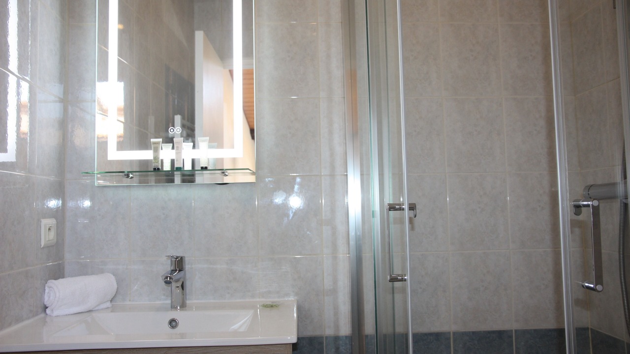 Photo of Bathroom in Pont Rousseau