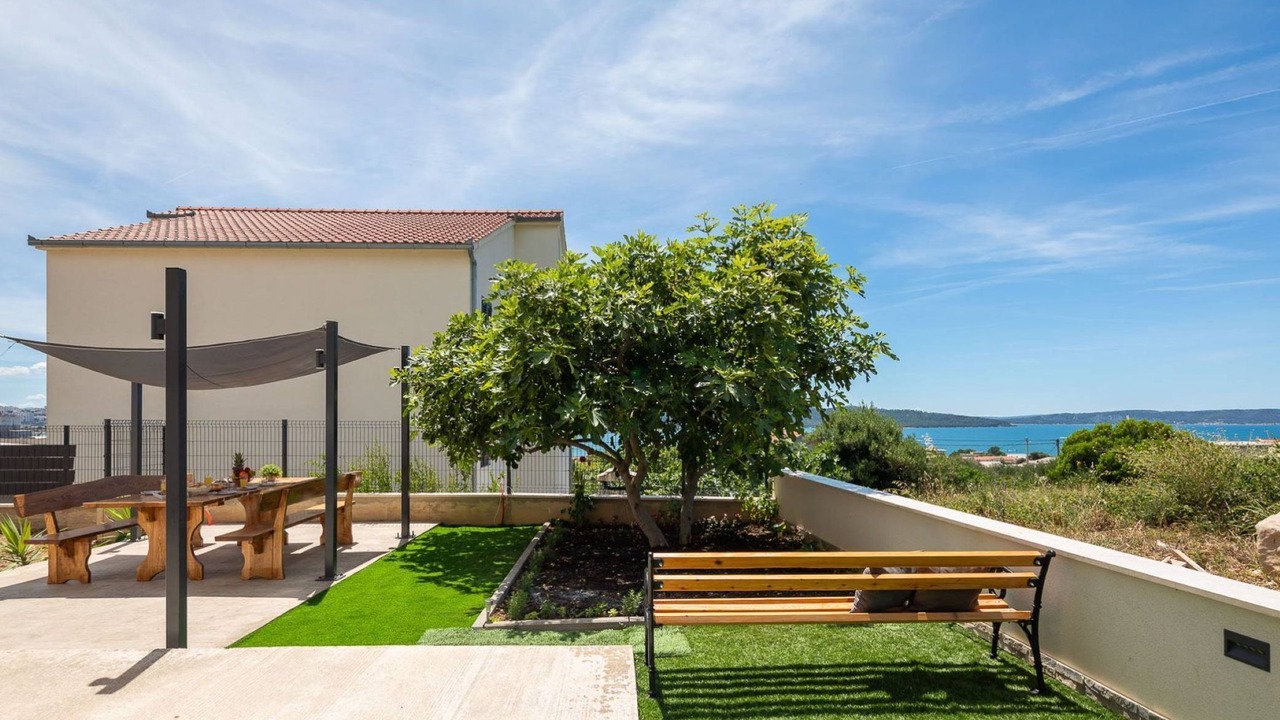 Photo of Outdoor in Kastel Sucurac