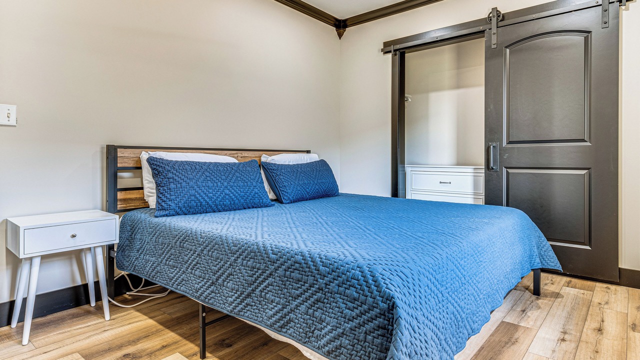 Photo of Others in Montgomery