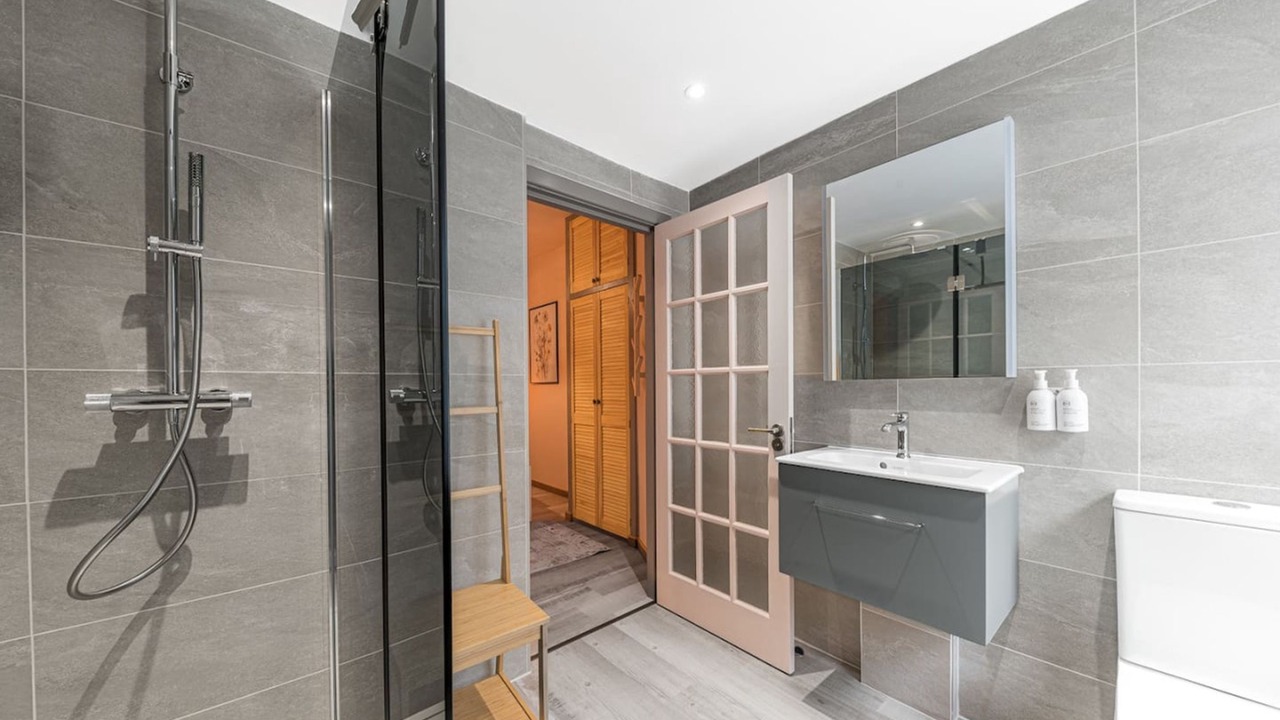 Photo of Others in Windermere