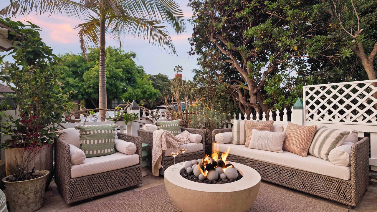 Photo of Patio Balcony in Beach Barber Tract