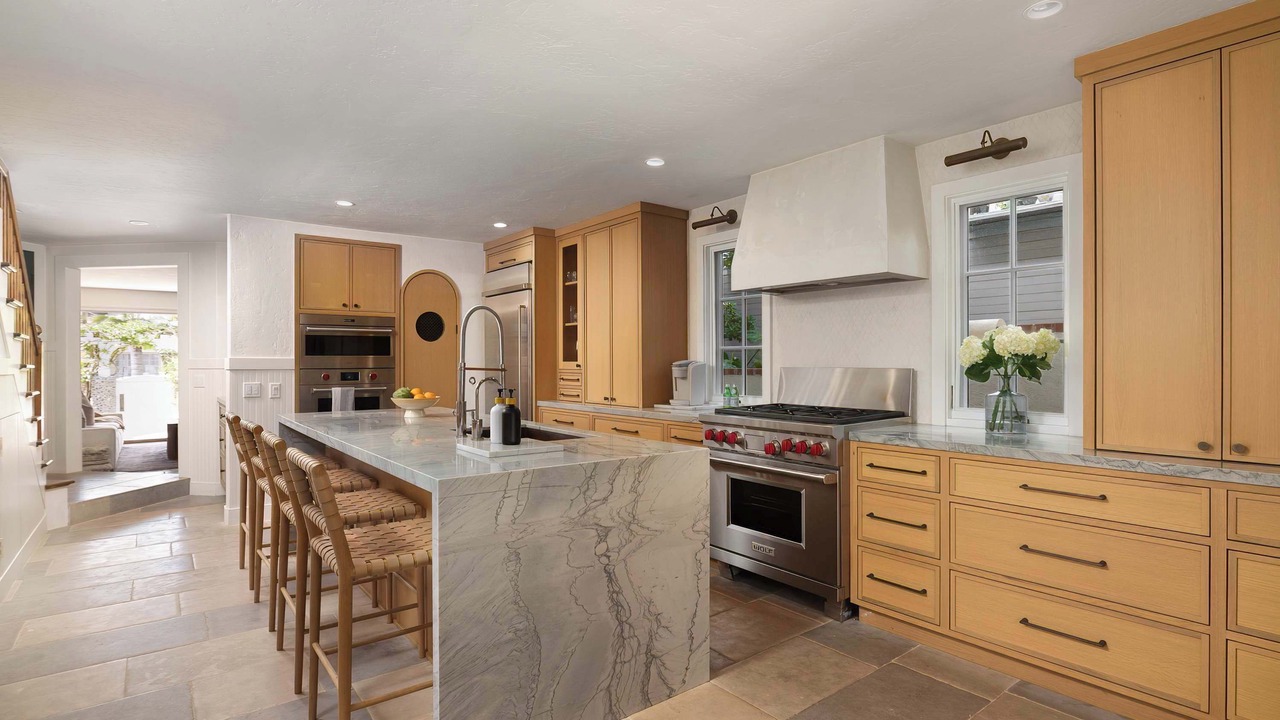 Photo of Kitchen in Beach Barber Tract
