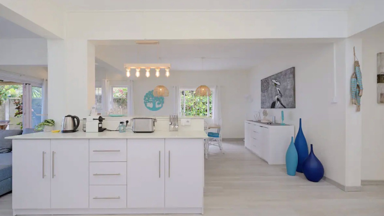 Photo of Others in Punaluu