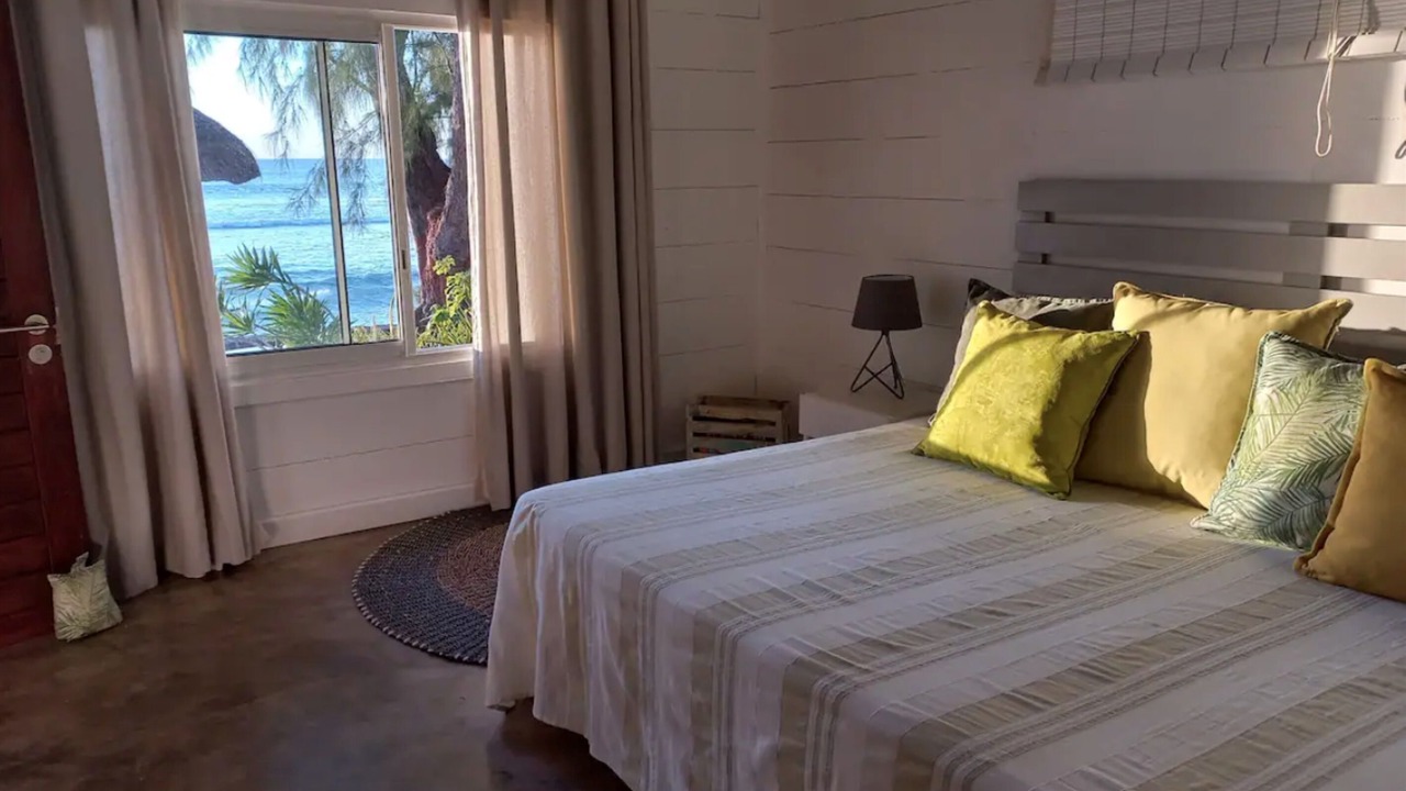 Photo of Others in Punaluu