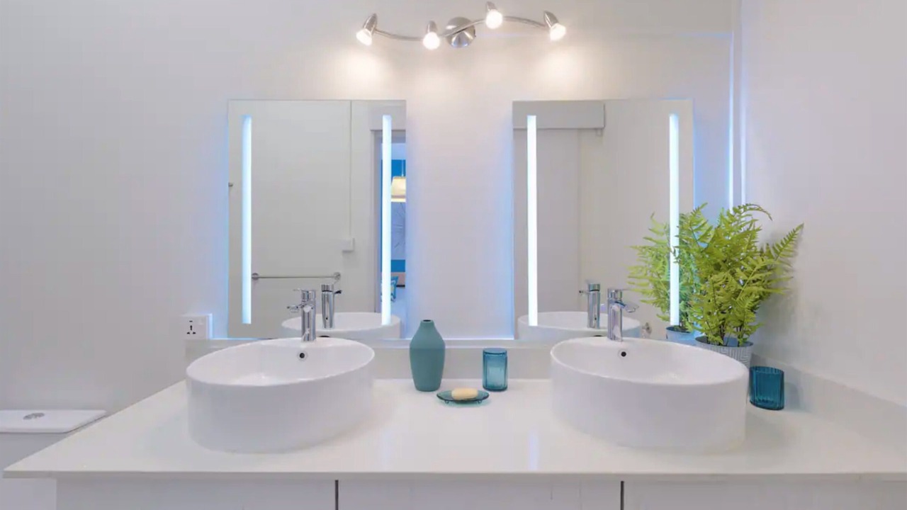 Photo of Others in Punaluu