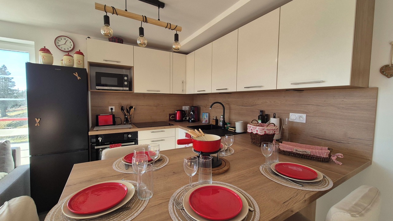 Photo of Kitchen in Pugny-Chatenod
