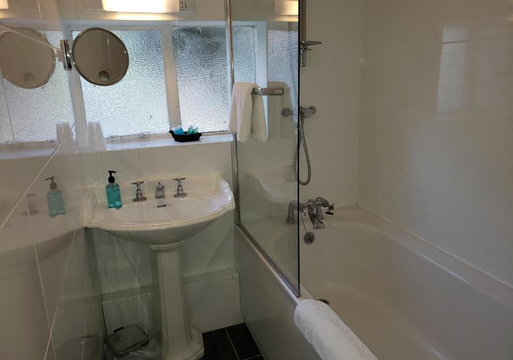 Photo of Others in Clifton Hampden