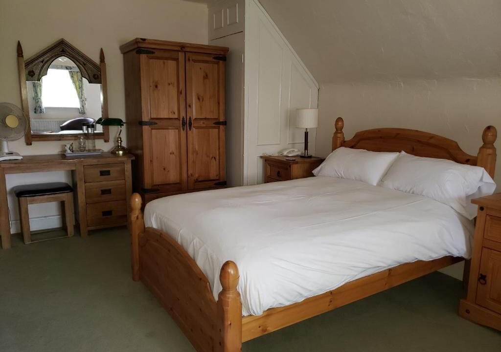 Photo of Others in Clifton Hampden