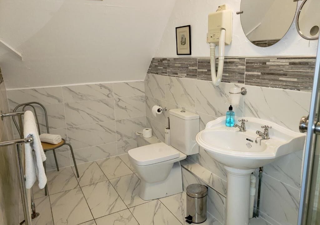 Photo of Others in Clifton Hampden