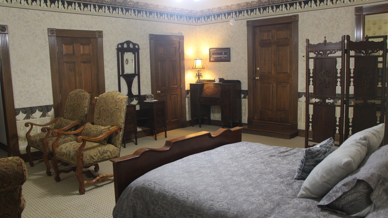 Photo of Bedroom in Gentry