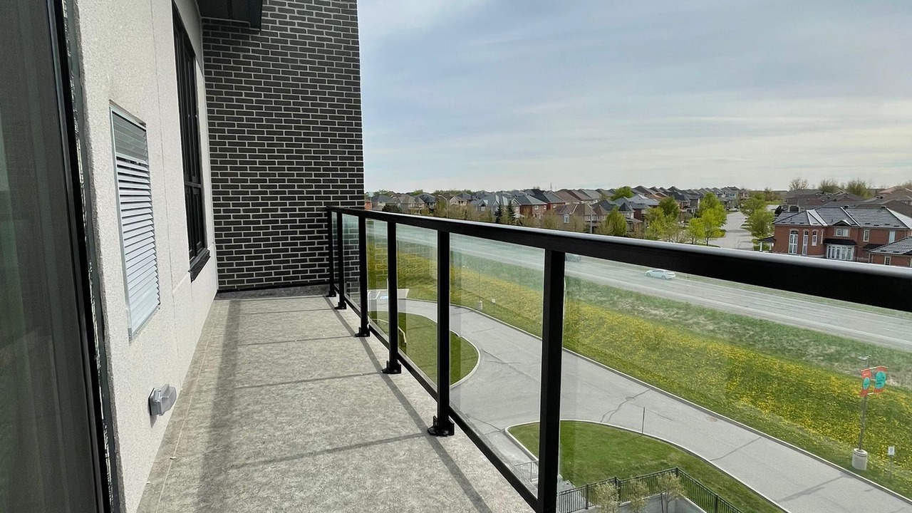 Photo of Outdoor in Markham