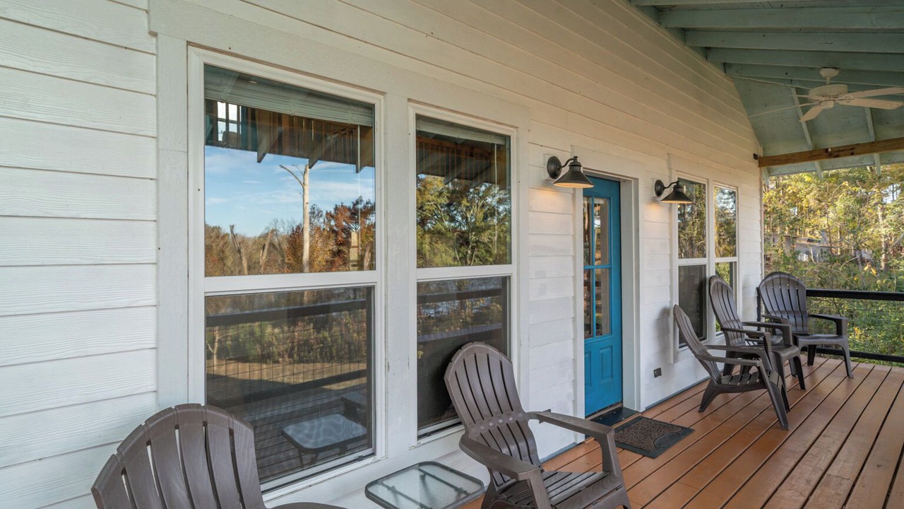 Photo of Patio Balcony in Ore City