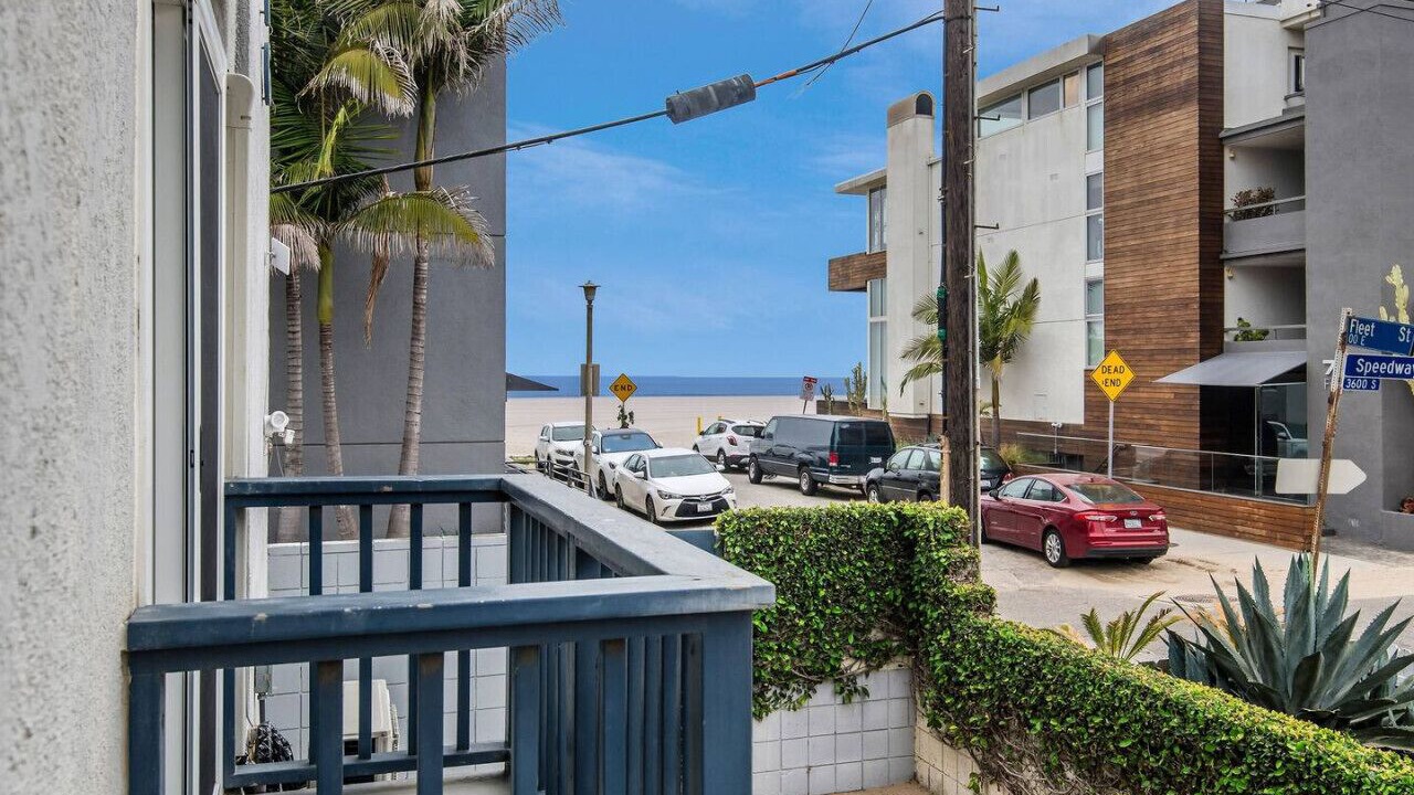 Photo of Outdoor in Marina Peninsula