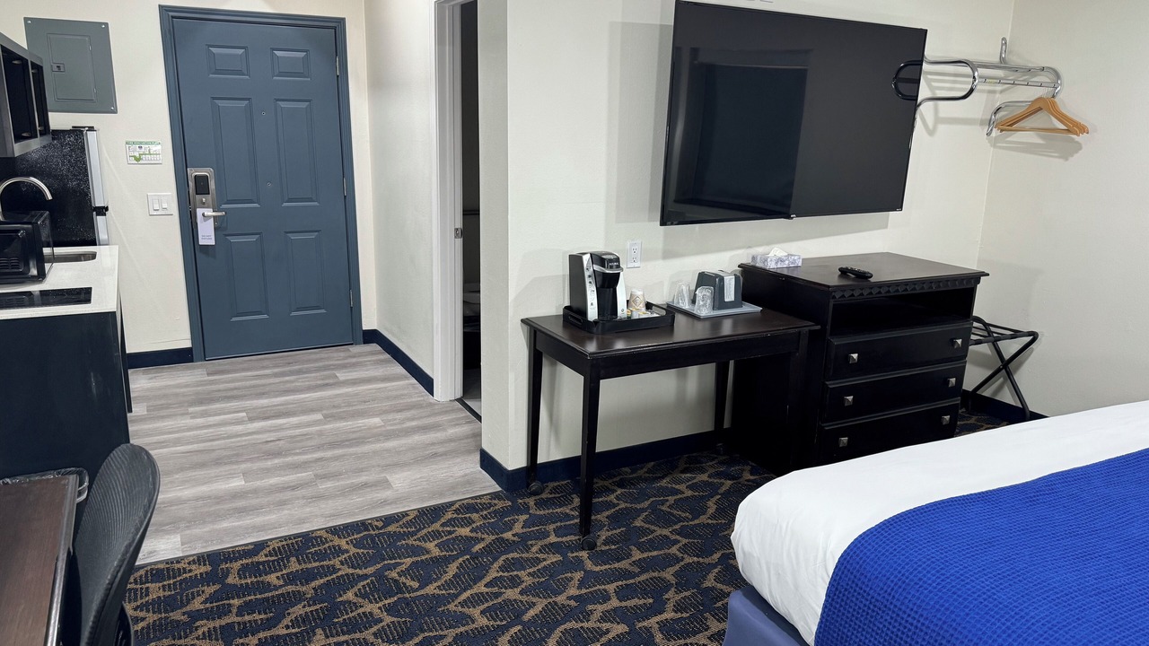 Photo of Bedroom in Lone Star