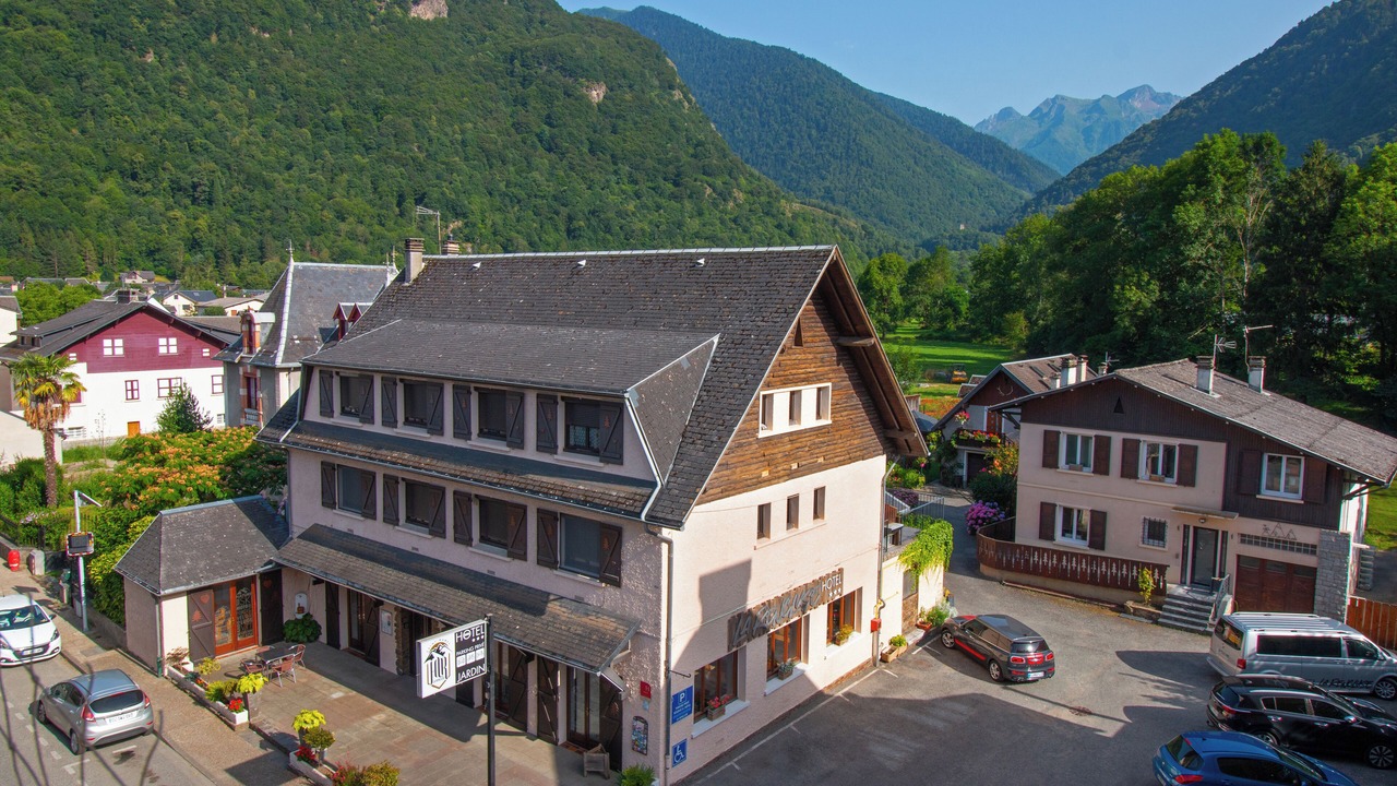 Photo of Outdoor in Saint-Mamet