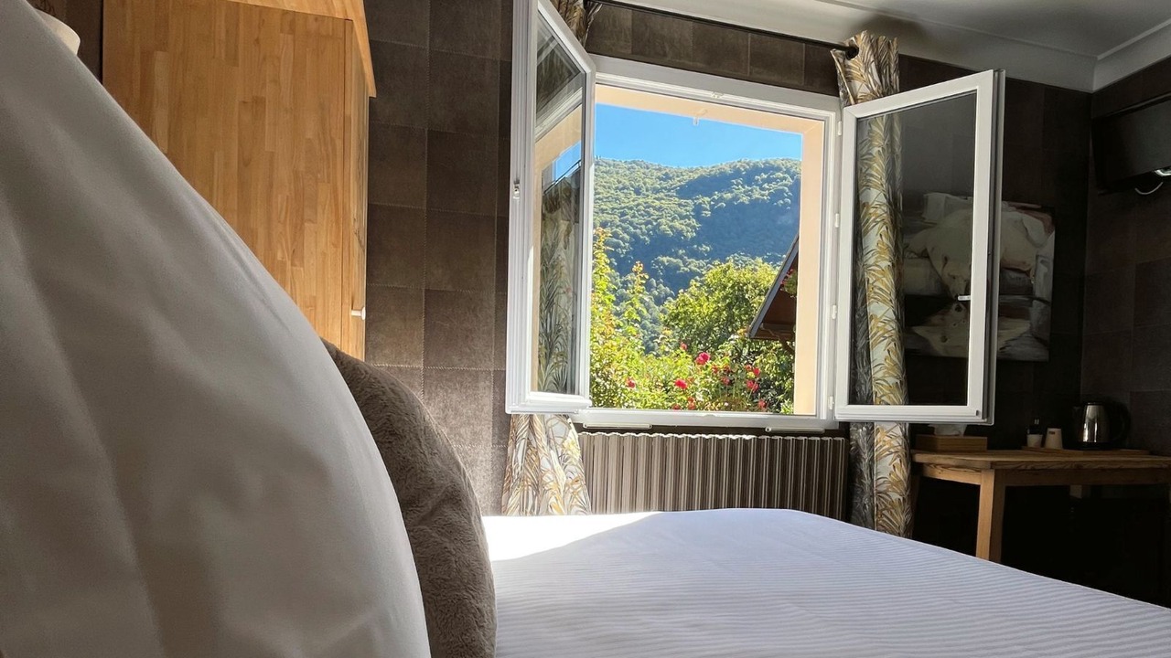 Photo of Bedroom in Saint-Mamet