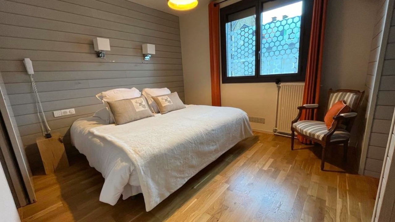 Photo of Bedroom in Saint-Mamet