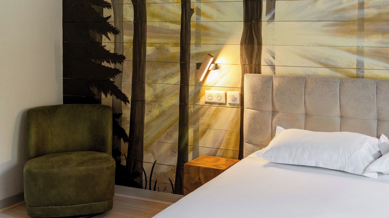 Photo of Bedroom in Cruseilles