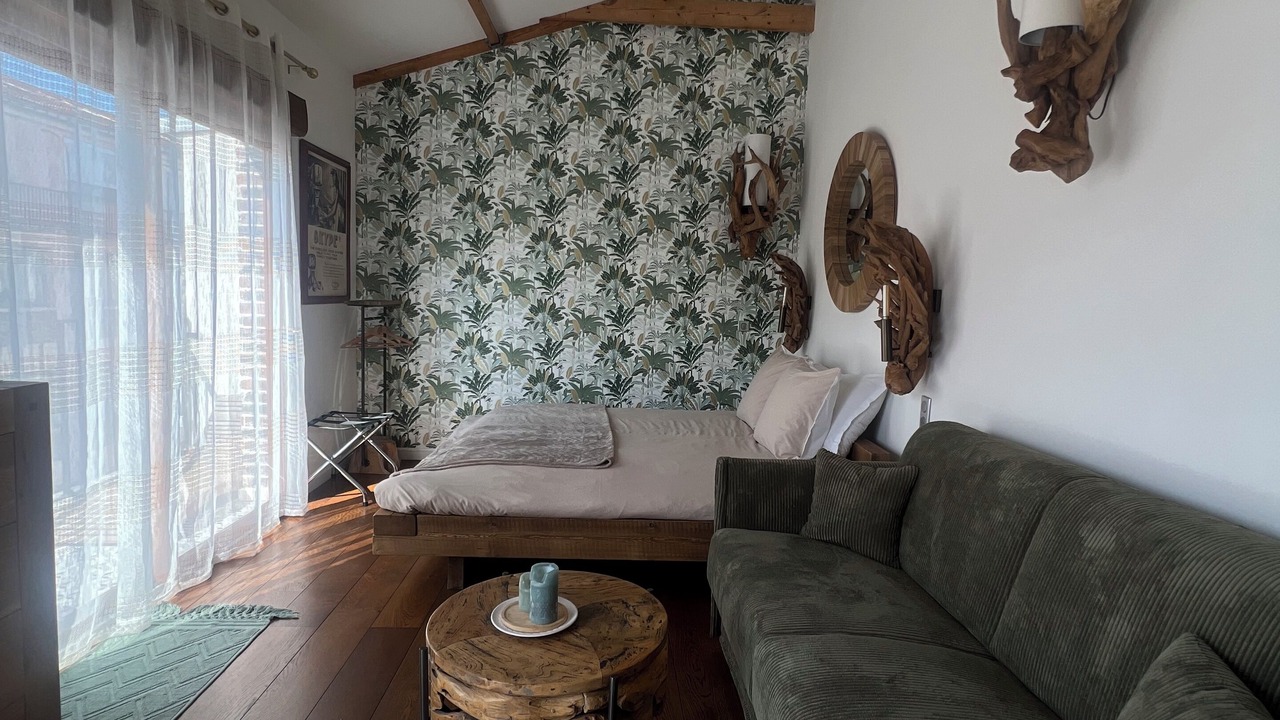 Photo of Others in Quartier de la Folie-Mericourt