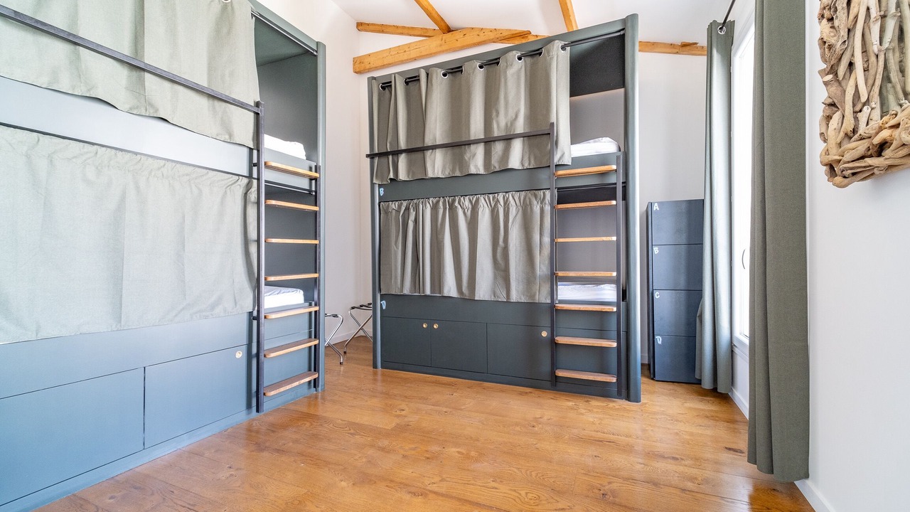 Photo of Others in Quartier de la Folie-Mericourt