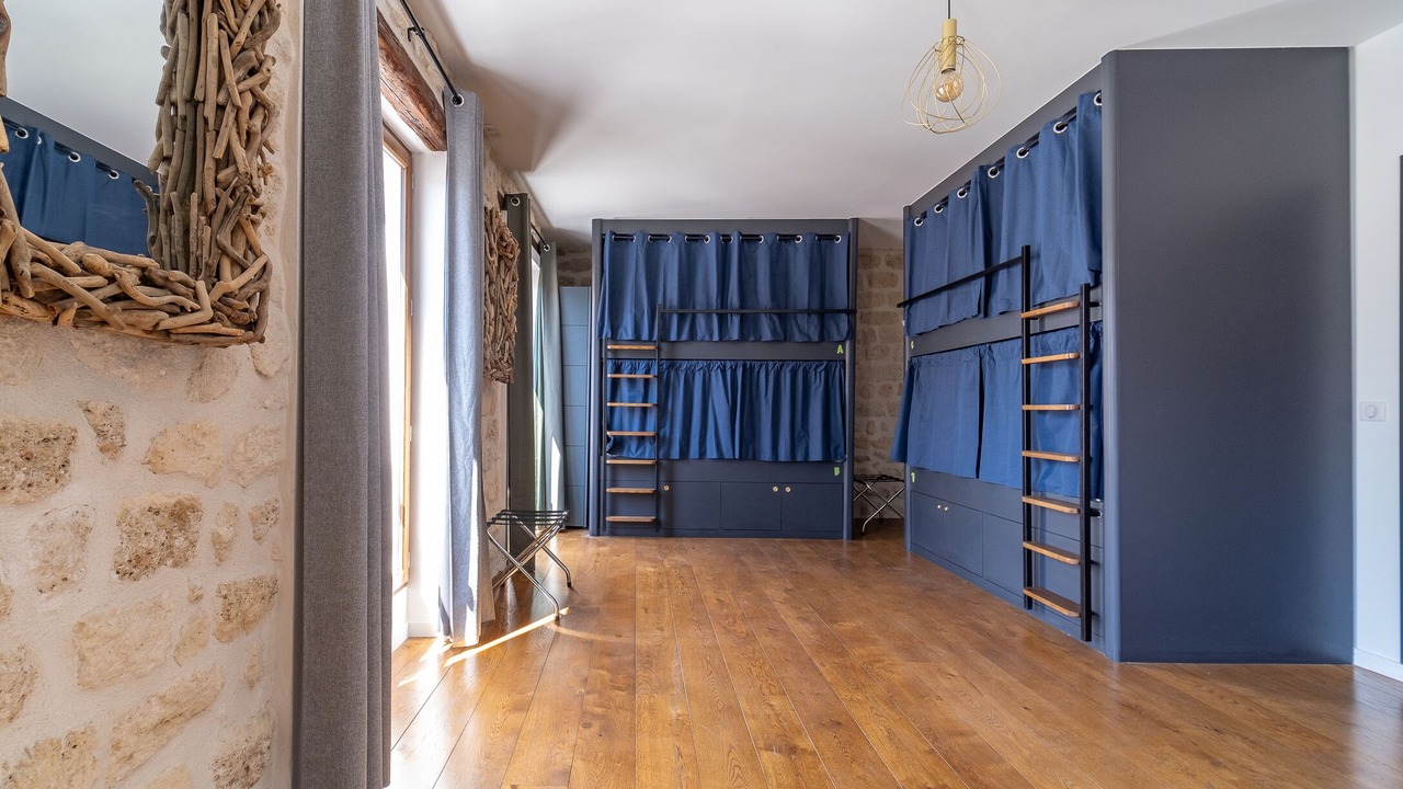 Photo of Others in Quartier de la Folie-Mericourt