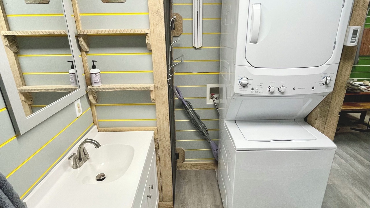 Photo of Others in Howland