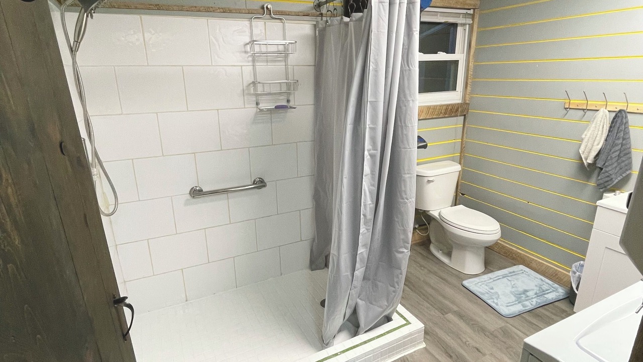 Photo of Others in Howland