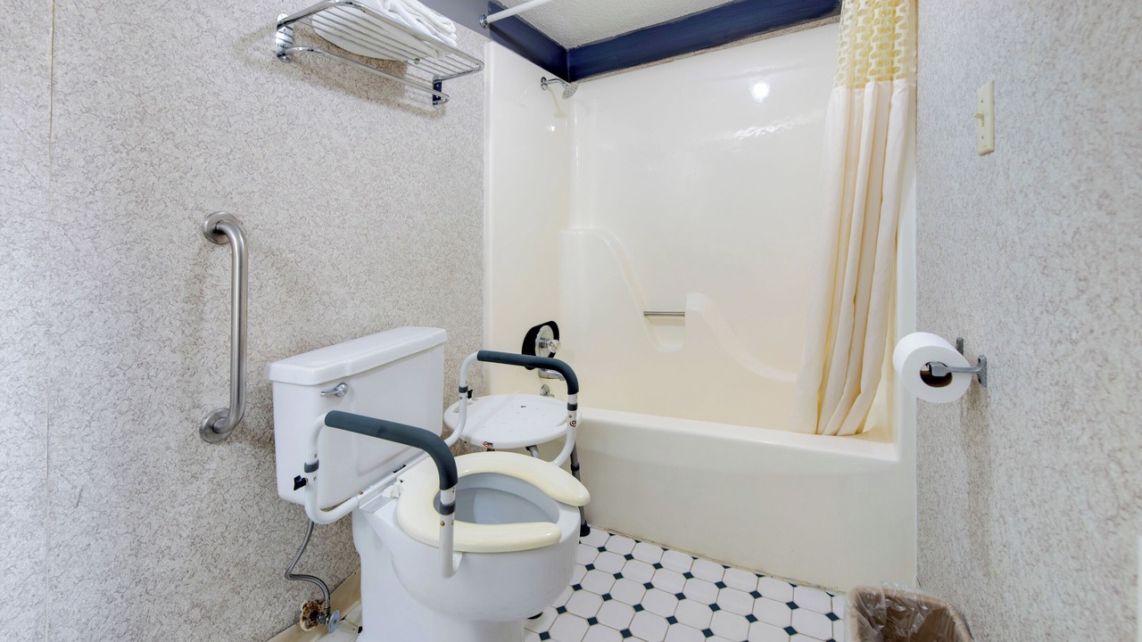 Photo of Bathroom in Mount Vernon
